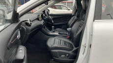 MG Hs 1.5 T-GDI Exclusive 5dr Petrol Hatchback